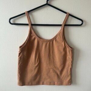 ARQ light beige crop tank in M